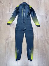 Load image into Gallery viewer, Pre loved Aquasphere Racer Triathlon Womens Wetsuit M (341)