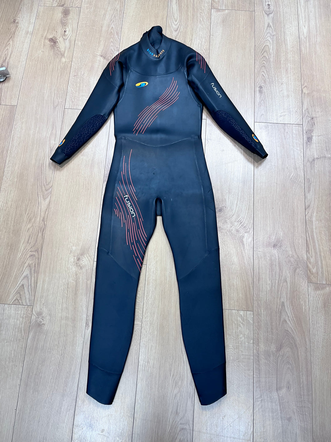 Pre loved Blueseventy Fusion Triathlon Wetsuit Mens size MT (96) - Grade C