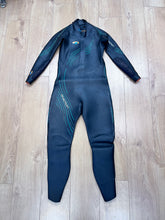 Load image into Gallery viewer, Pre Loved Blueseventy Reaction Triathlon Womens Wetsuit Size XLA (259) - Grade B